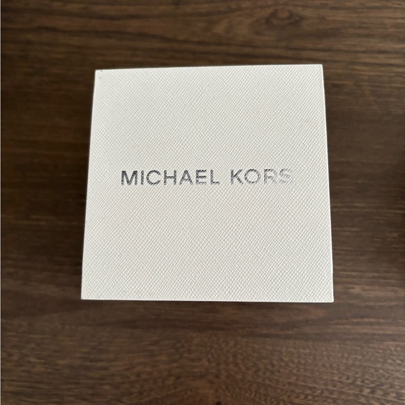 NEW MICHAEL KORS “GLITZ DARCI” MK3779 WATCH - Picture 5 of 5